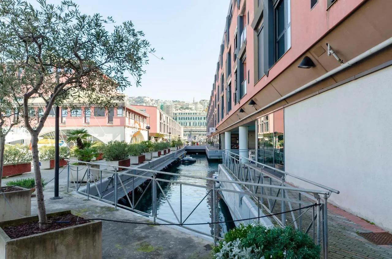 Dock Of The Bay Genova, Stylish Apartment In The Heart Of Genoa With Air Conditioning, Private Free Garage, Harbour View 0*,
