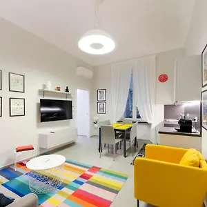 Joivy Bright Flat In The Perfect Centre Of Genova