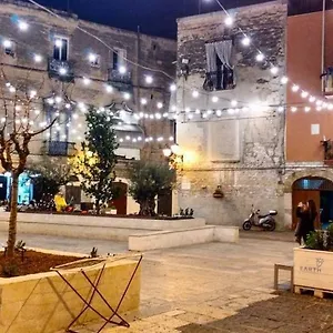 https://macario-apartment-in-the-old-town.barihotels.org